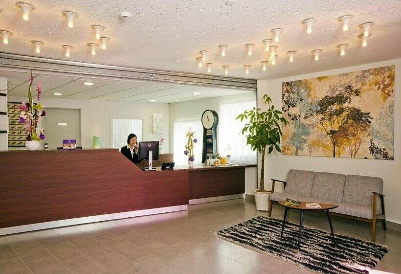 هتل Séjours & Affaires Massy Atlantis