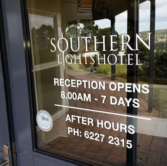 Отель Southern Lights