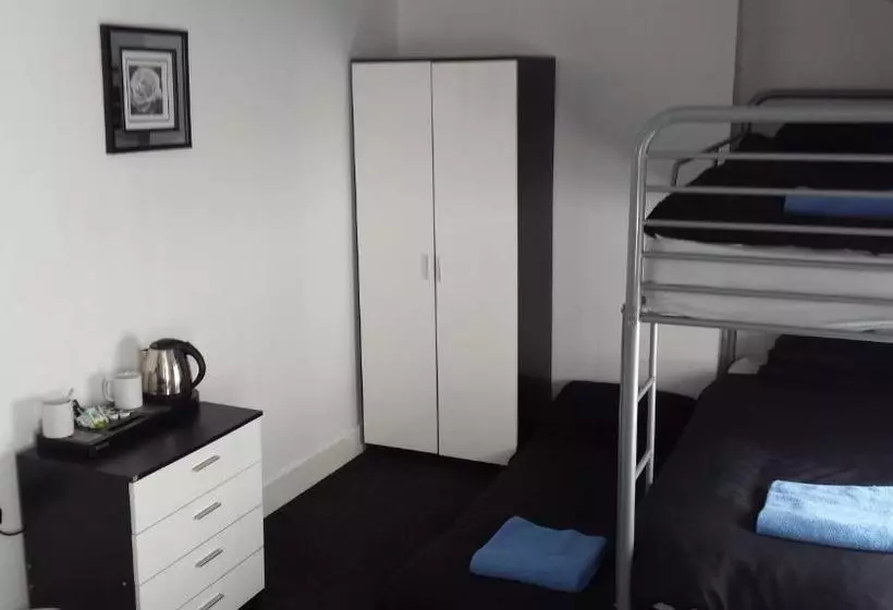 Hotelli Sunrise Avenue