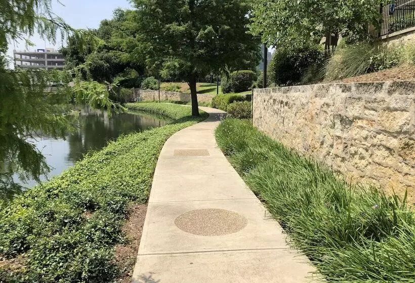 酒店 Sol Cypress, San Antonio, A Tribute Portfolio