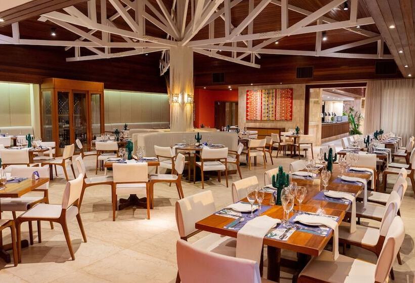 Jatiuca Hotel & Resort