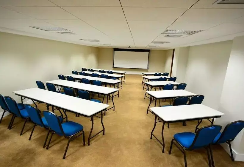 Jatiuca Hotel & Resort