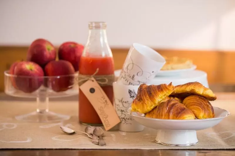 پانسیون Soprarno Suites