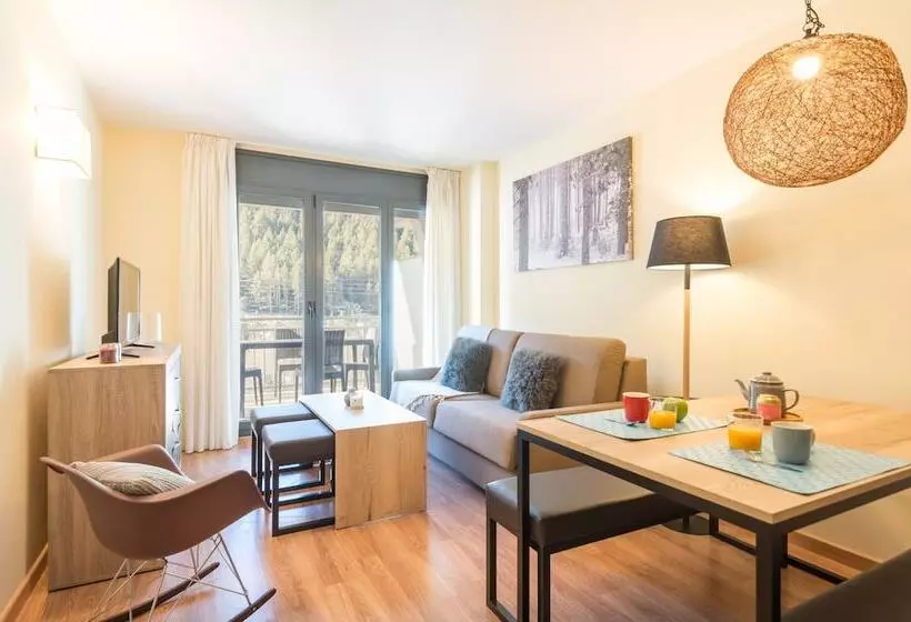 Pierre & Vacances Andorra Sunari Peretol