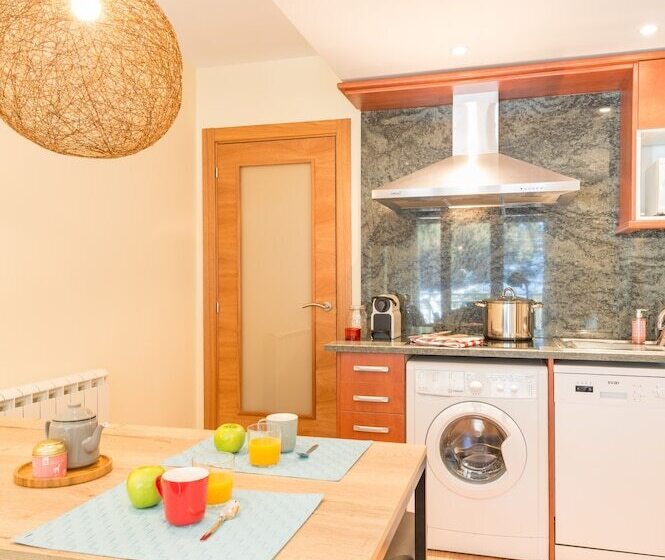 Pierre & Vacances Andorra Sunari Peretol