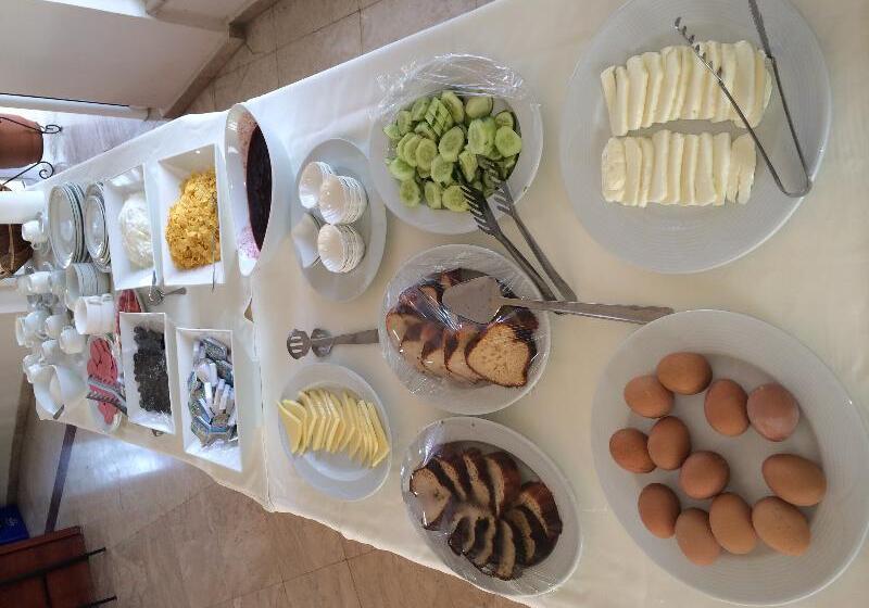 The Prince Inn Hotel & Villas