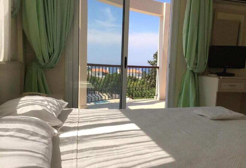 The Prince Inn Hotel & Villas