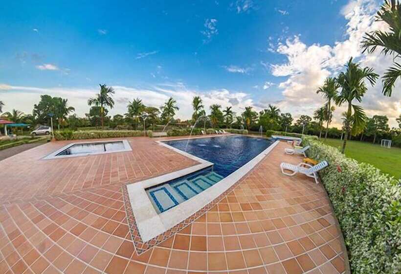 Отель Cabañas Polangy