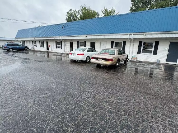 ホテル Omro & Fish Inn