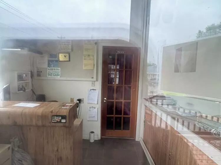 ホテル Omro & Fish Inn