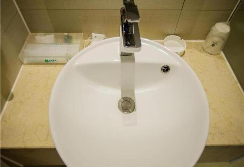 ホテル City Comfort Inn Nanchang Tengwang Pavilion Metro Station