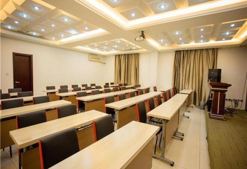 ホテル City Comfort Inn Nanchang Tengwang Pavilion Metro Station