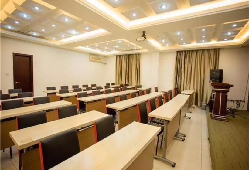 ホテル City Comfort Inn Nanchang Tengwang Pavilion Metro Station