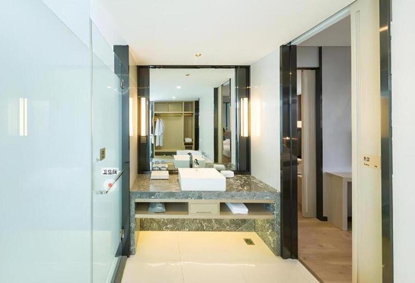 Echarm Hotel Hefei 1912 Bar Street