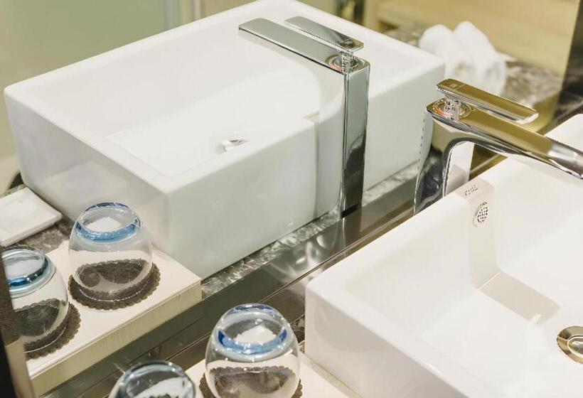 Echarm Hotel Hefei 1912 Bar Street