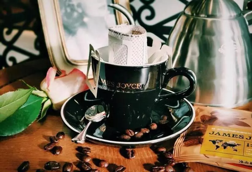 Hotelli James Joyce Coffetel Chengdu Longquan Dongfang Huada Plaza