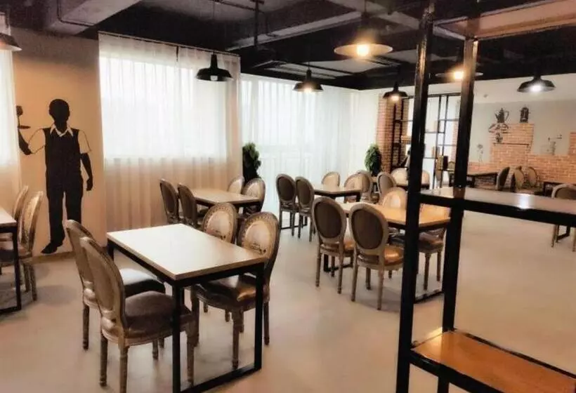 Hotelli James Joyce Coffetel Chengdu Longquan Dongfang Huada Plaza