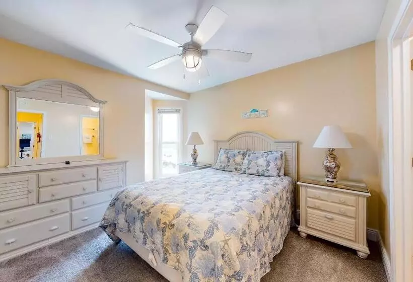 ホテル Gulfside Townhomes #40