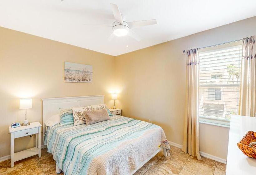 호텔 Latitude Adjustment