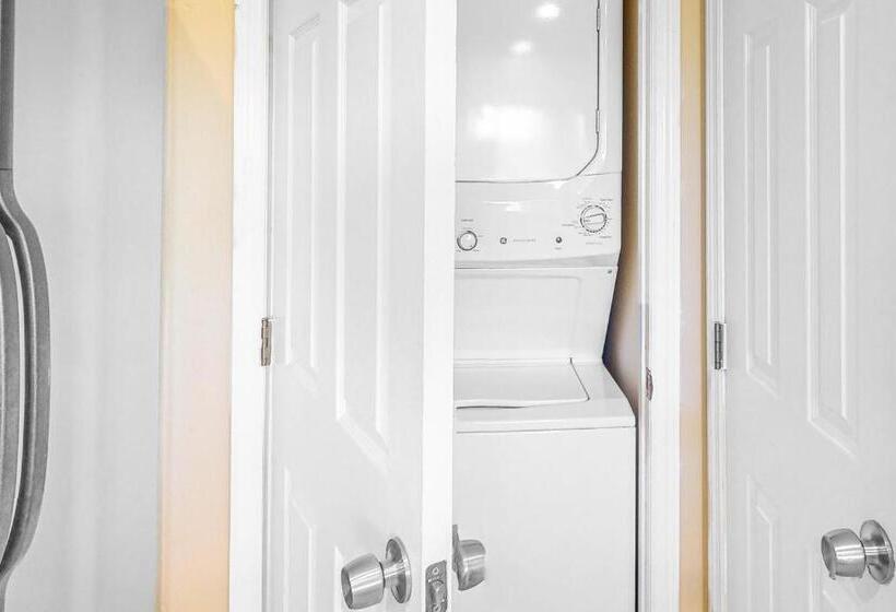 호텔 Latitude Adjustment