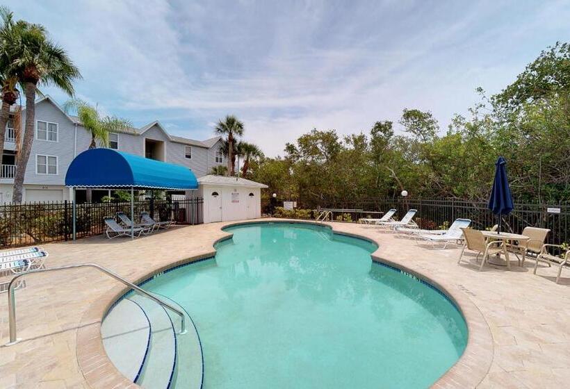 호텔 Latitude Adjustment