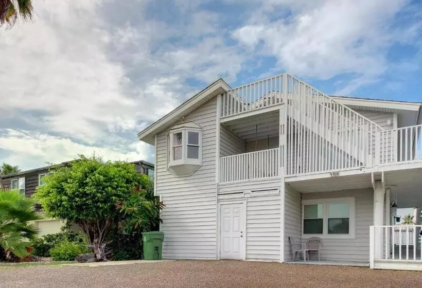 ホテル Mesquite House Upstairs Unit