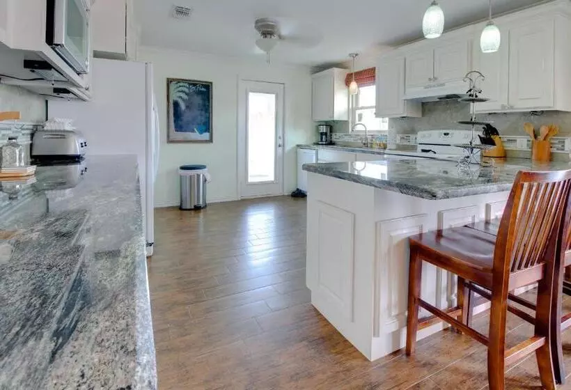 ホテル Mesquite House Upstairs Unit
