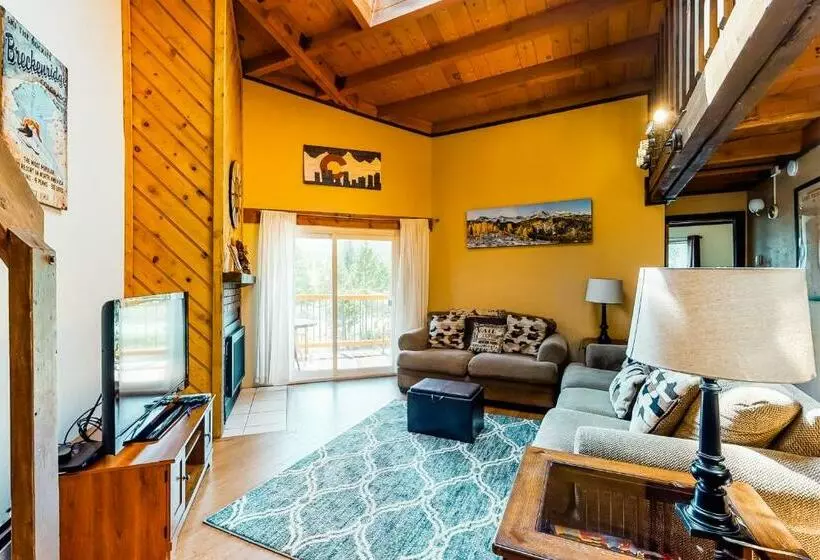 ホテル Treehouse Condo Unit H202