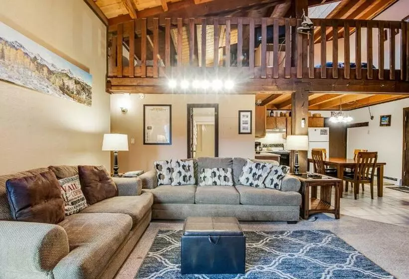 ホテル Treehouse Condo Unit H202