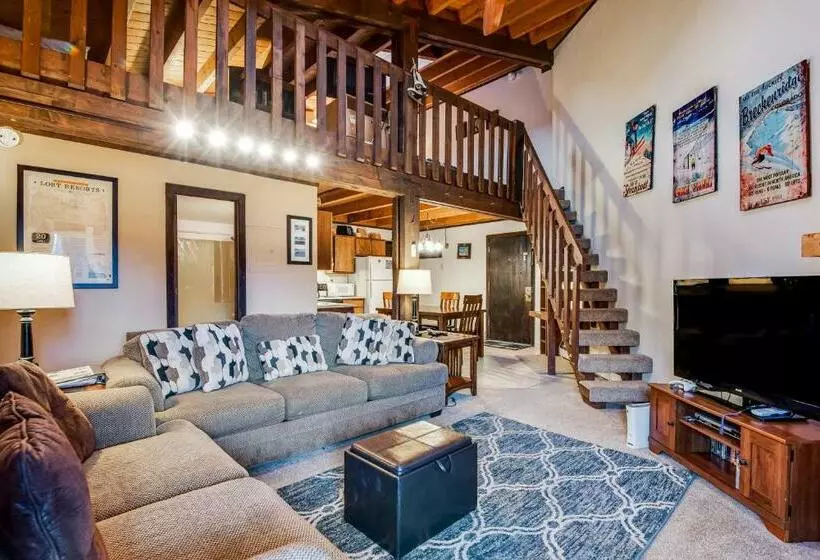 ホテル Treehouse Condo Unit H202