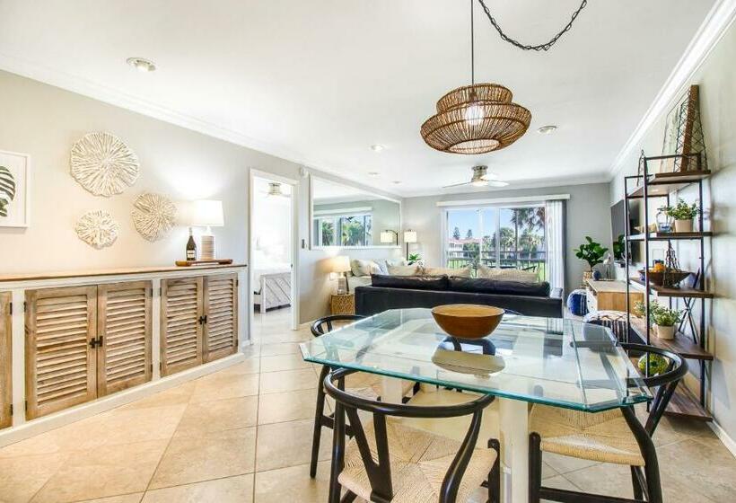 בית מלון כפרי Beach View Bliss