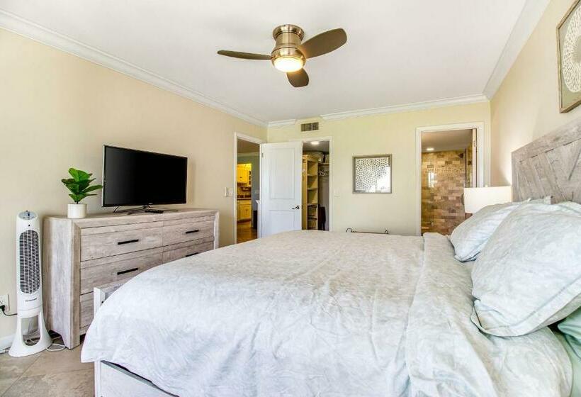 בית מלון כפרי Beach View Bliss