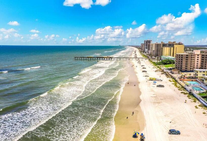 Отель Blue Umbrella