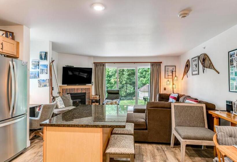 فندق Mountainside Ski Lodge