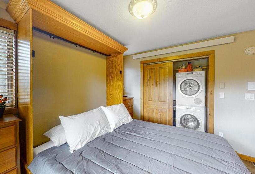 هتل Winter Park River Studio