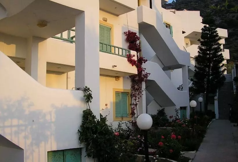 Aglaia Apartments & Studios