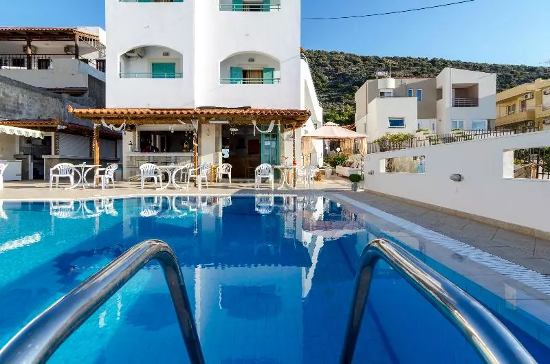 Aglaia Apartments & Studios