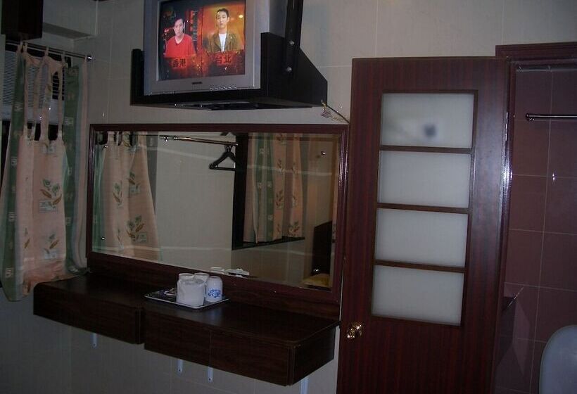 مسافرخانه Hong Kong Coliving Space