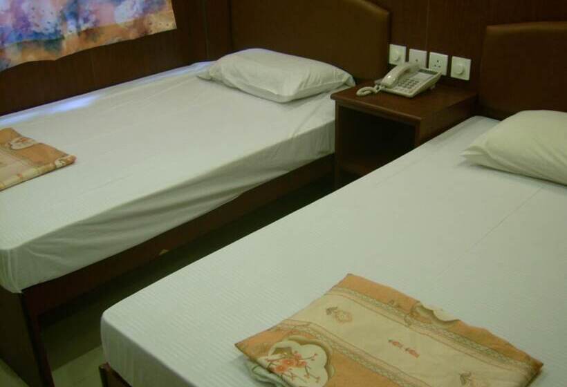 مسافرخانه Hong Kong Coliving Space