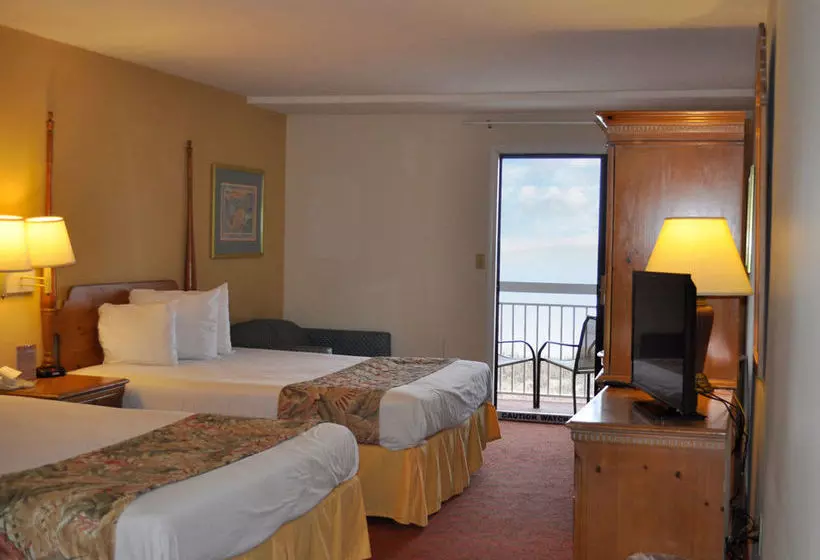 Hotelli Castaway Beach Inn & Swim Up Bar