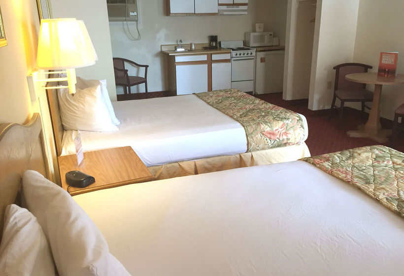 ホテル Castaway Beach Inn & Swim Up Bar