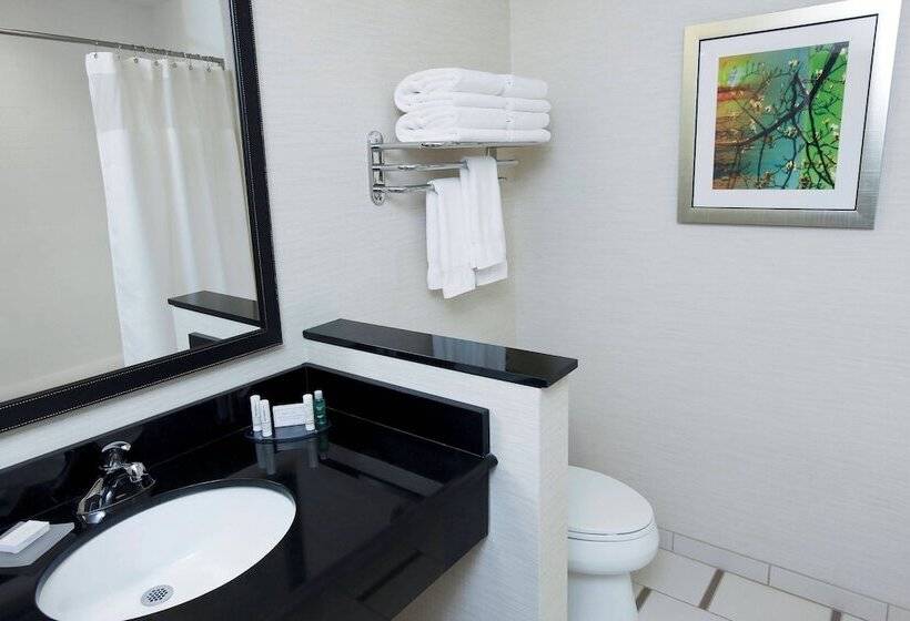 فندق Fairfield Inn & Suites By Marriott Omaha Papillion