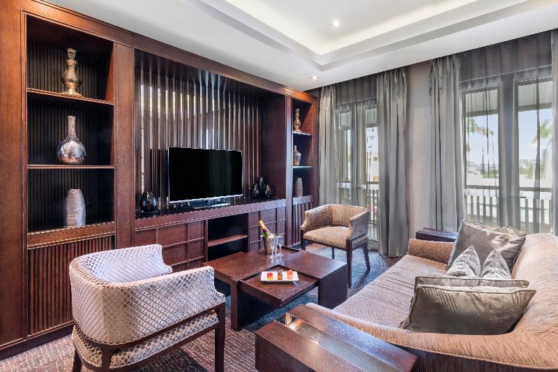 The Beetson Hotel Formerly Gambaro