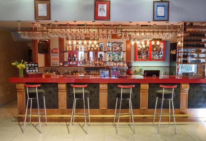 酒店 Pensjonat Cezar