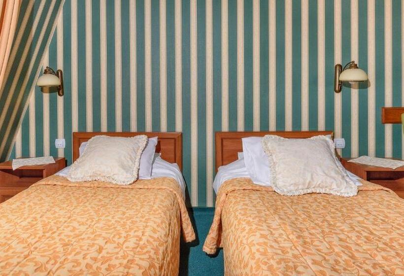 酒店 Pensjonat Cezar