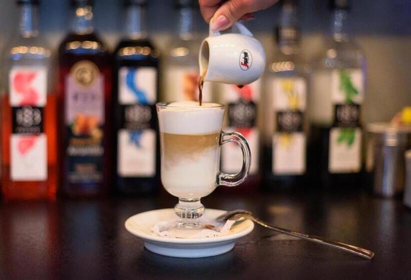 酒店 Pensjonat Cezar