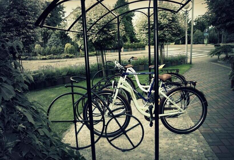 酒店 Pensjonat Cezar