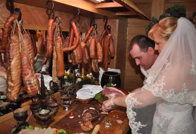 酒店 Pensjonat Cezar