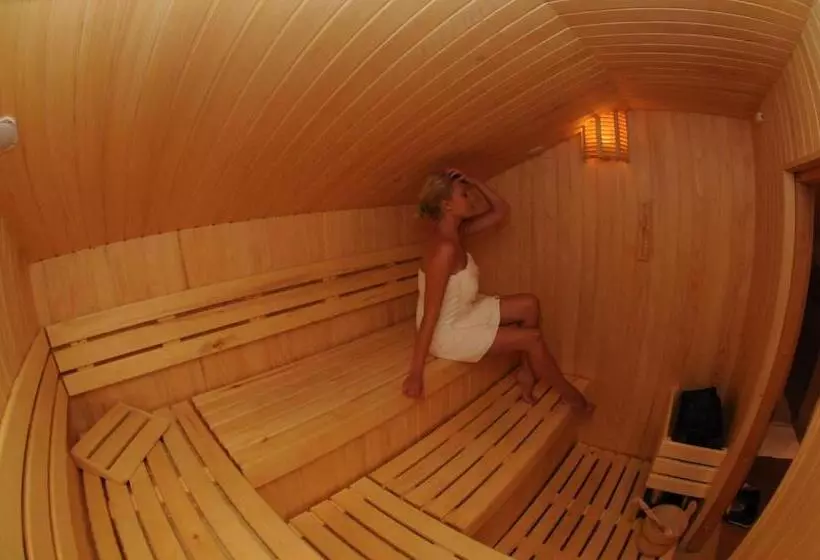 酒店 Pensjonat Cezar