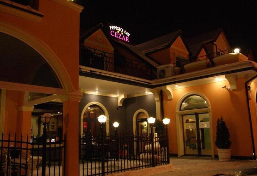 酒店 Pensjonat Cezar